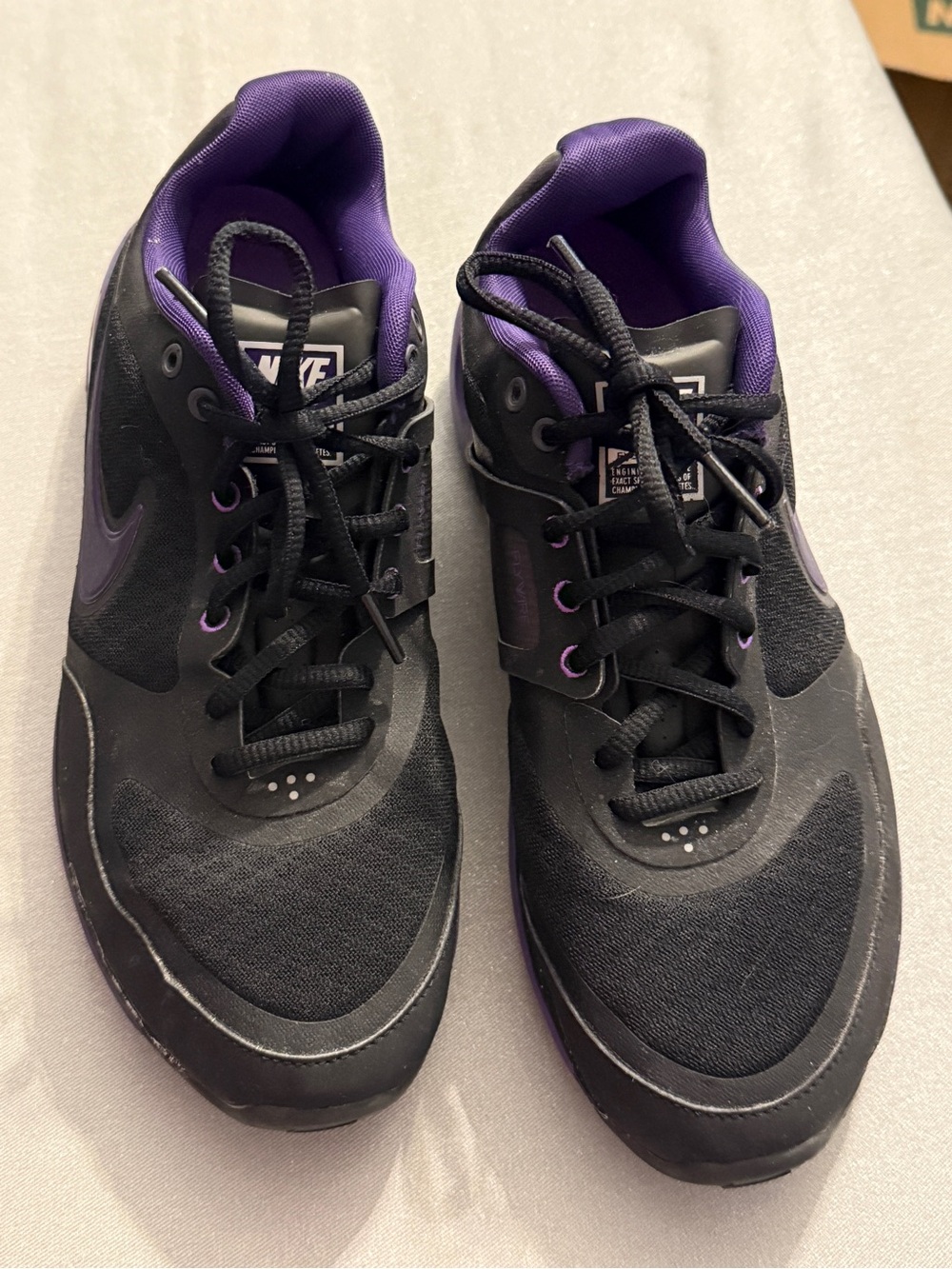 Nike Women's Black and Purple Running Sneakers